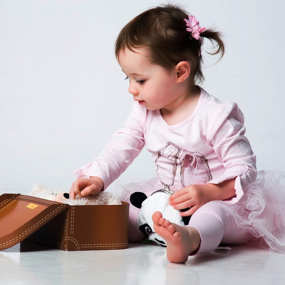 海外子供服　売ります！ child-1460168_1280-